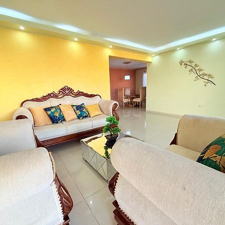 Travis.Apartments La Viva 外观 照片